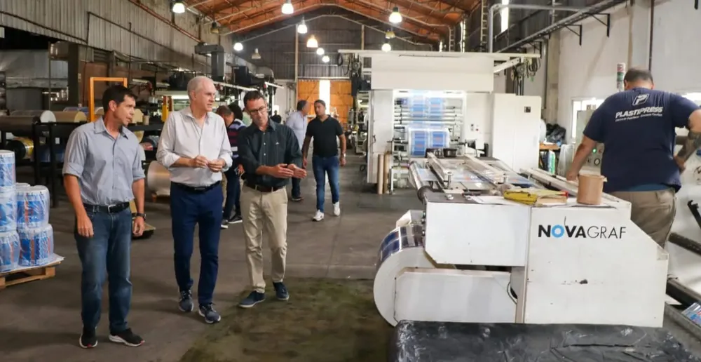 Roy-Nikisch-Plasti-Press-23-10-19-01