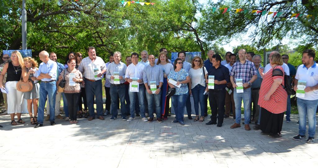 Presentacion-del-aniversario-de-Resistencia-20-01-23-01