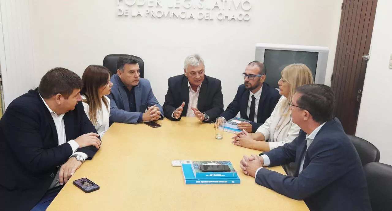comision-de-Asuntos-Constitucionales-Intiman-a presentar-documentacion-sobre-sesion-irregular- 23-03-03-01
