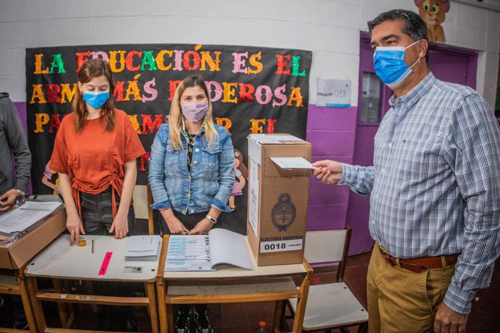 gobernador-Jorge-Capitanich-votacion