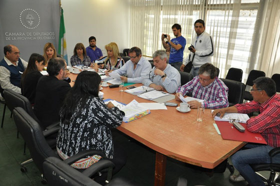Comision-de-Educacion-funcionarios-de-Educacion-16-09-27-01