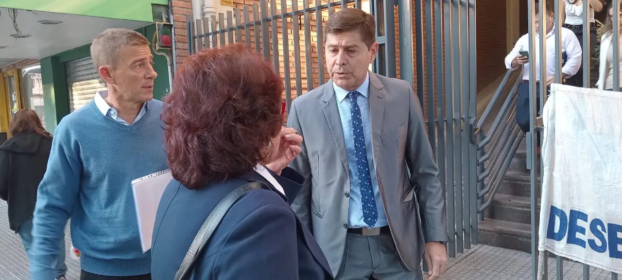 Sindicatos-Judiciales-No-al-desenganche-25-04-11-05