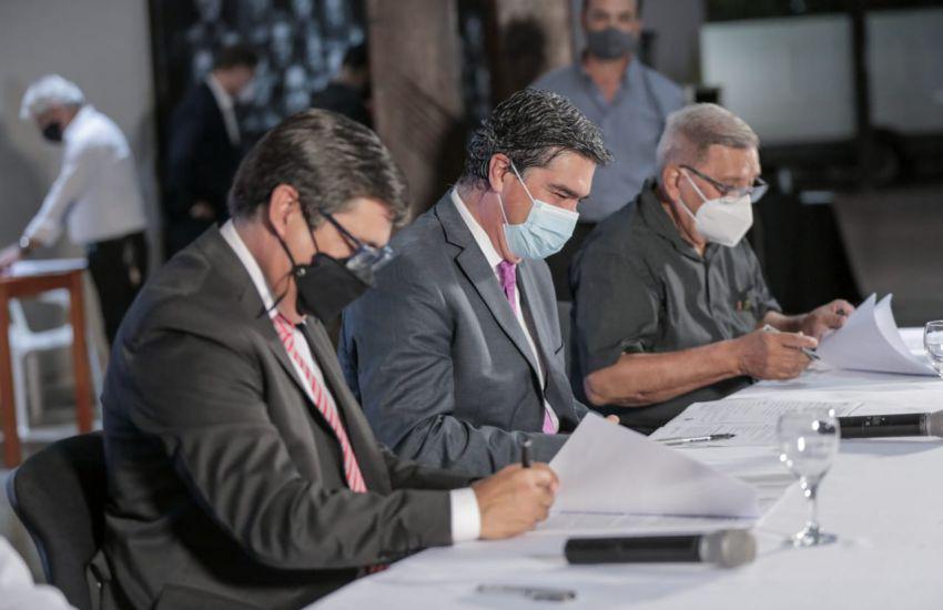 Jorge-Capitanich-Gustavo-Martinez-21--01-28-02