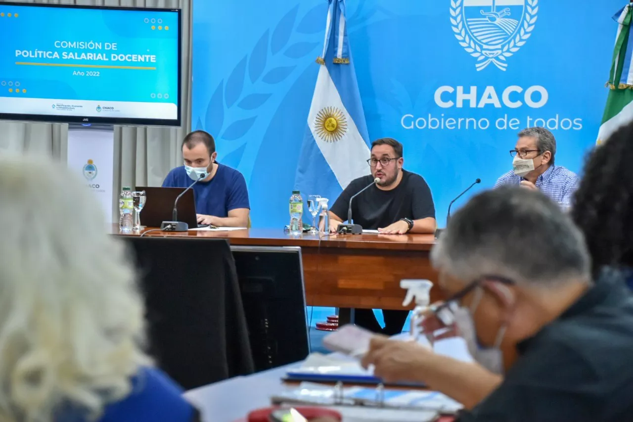 Comision-de-Politica-Salarial-22-02-03-02