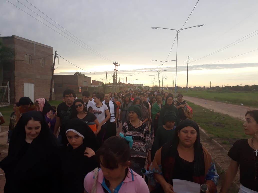 Via-Crucis-19-04-20-02