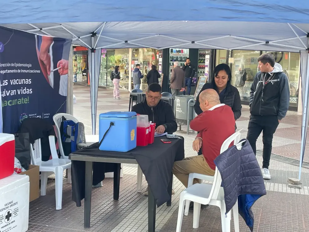 Vacunacion-antigripal-24-06-24-01