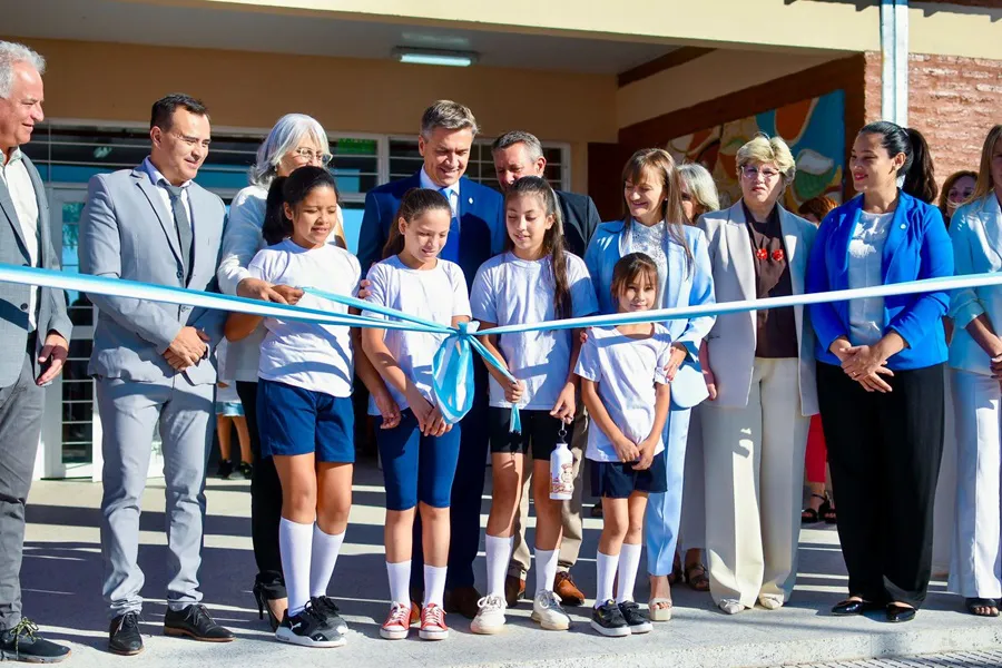 Inauguracion-ciclo-lectivo-del-nivel-Primario-25-03-05-04