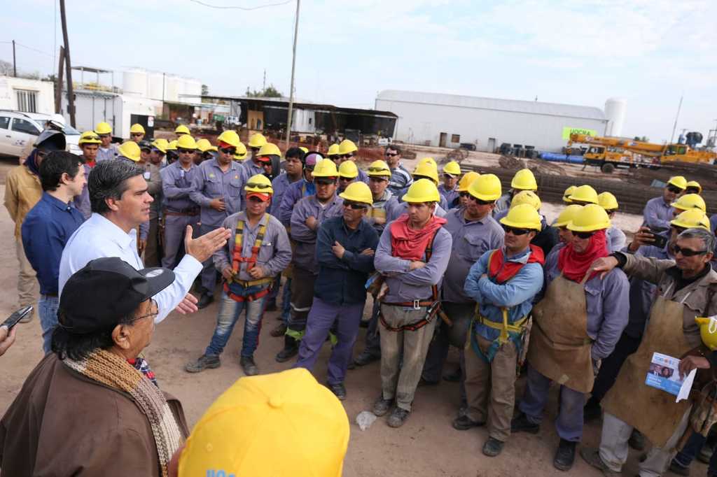 Jorge-Capitanich-trabajadores-de-la-construccion-19-08-01-02