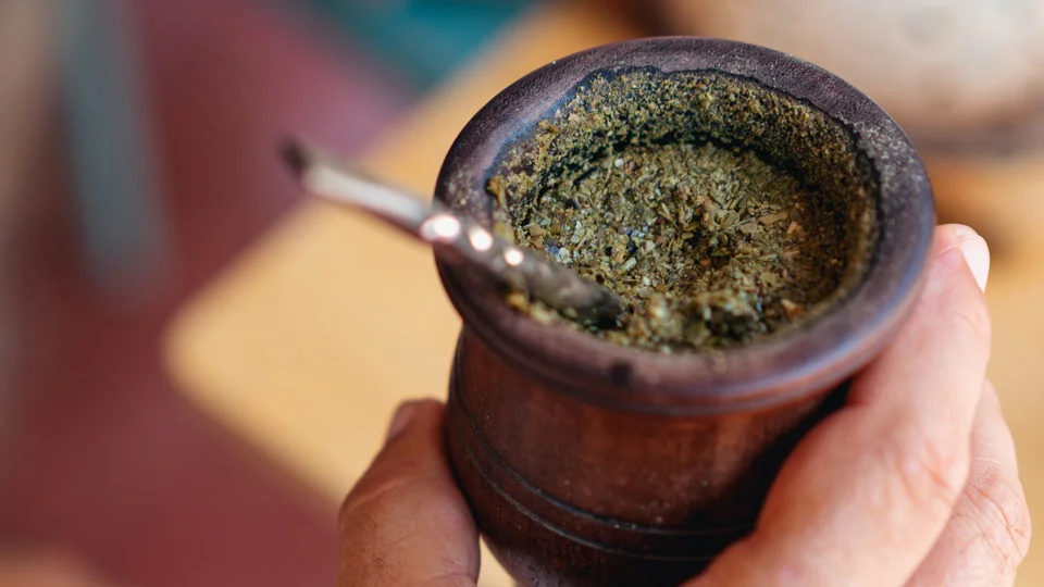 Yerba-mate-usada-26-05-22-01