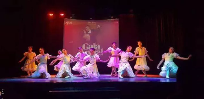 Gala-de-Danza- Andrea-Duarte-22-04-28-01