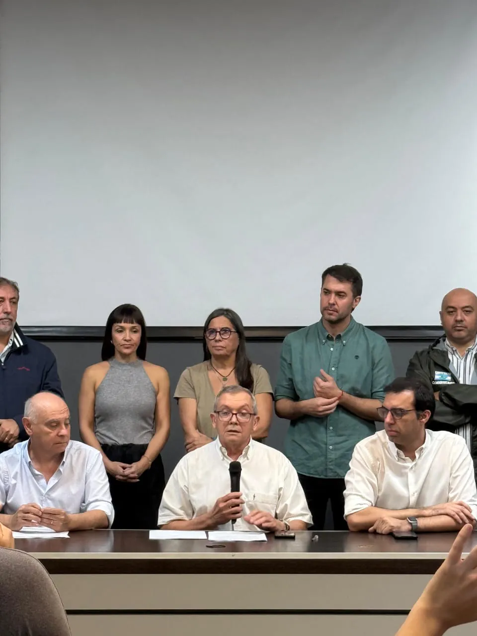 FChMM-Presentacion-ante-el-Tribunal-Electoral-25-05-09-01