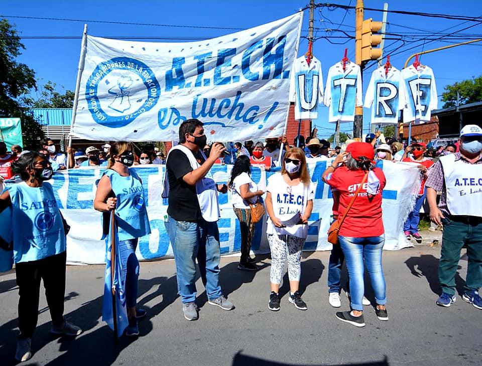 Frente-Gremial-Docente-21-04-20-01