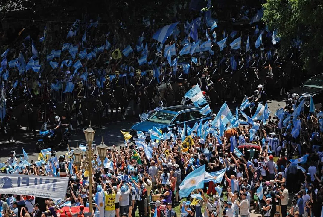 Asunción-de-Javier-Milei-23-12-10-03