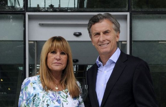 Aida-Ayala-Mauricio-Macri-03