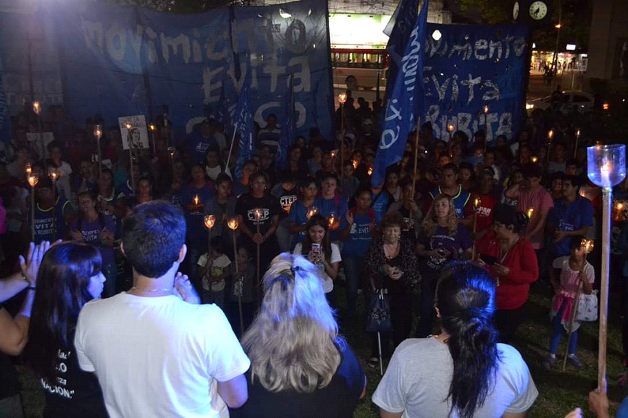 marcha-de-antorchas-para-homenajear-a-Eva-Peron