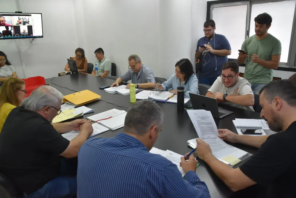 Comision-de-Trabajo-24-05-07-04