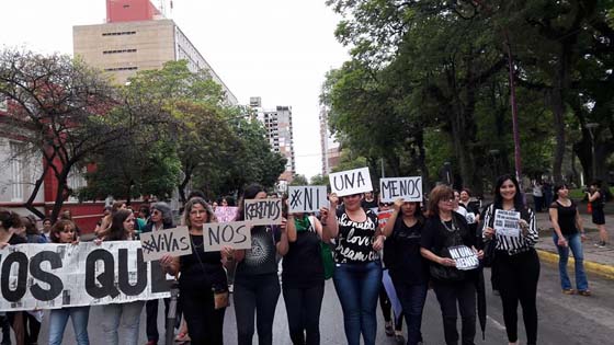 Ni-una-menos-16-10-19-04