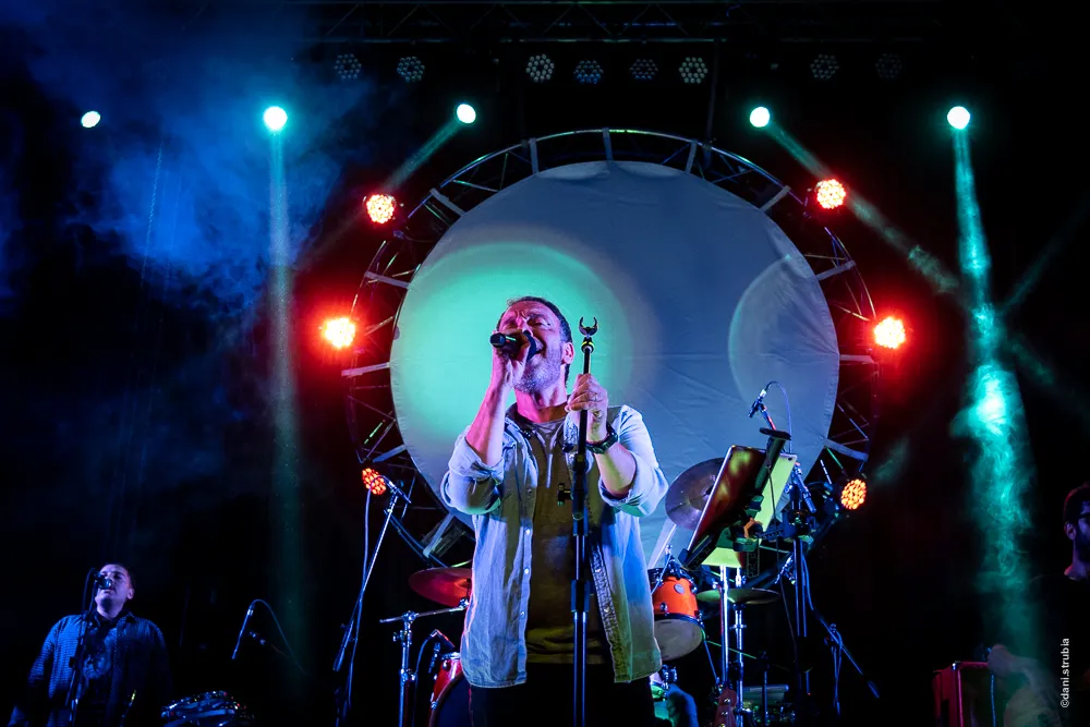 Prisma-Pink-Floyd-Experience-24-08-26-01