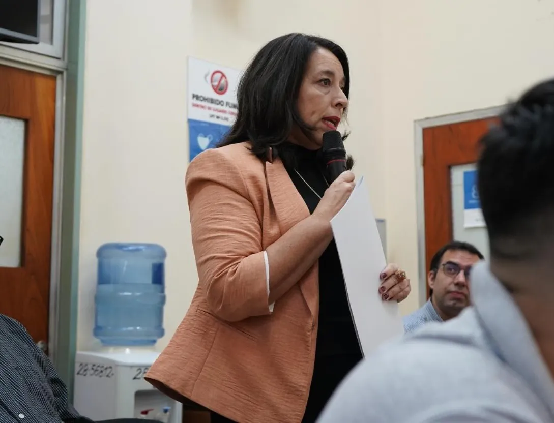 Gremios-docentes-25-01-29-02-Analia-Flores-01