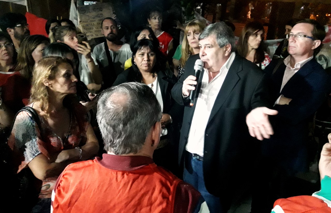 Interbloque-Cambiemos-Sindicatos-docentes-Pedido-de-Interpelación-a-Mosqueda-18-11-14-01