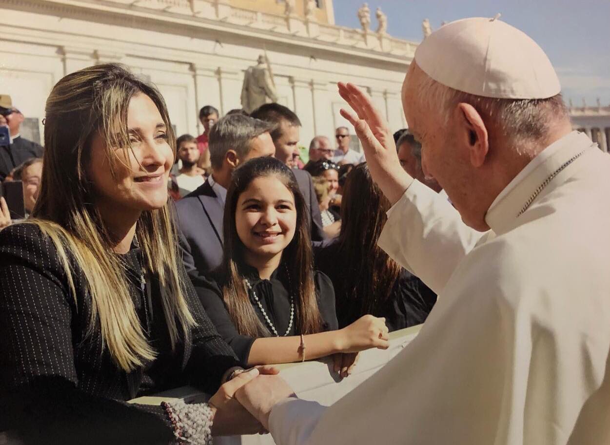 Claudia-Panzardi-Papa-Francisco-18-10-10-01