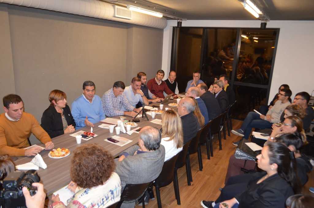 Jorge-Capitanich-conversatorio-reforma-constitucional-19-05-13-01