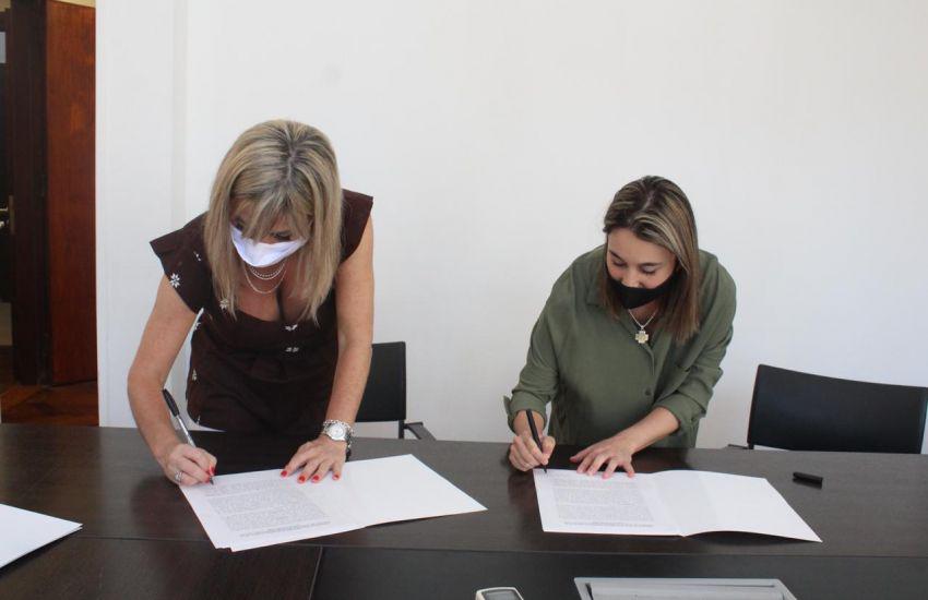 Daniela-Torrente-Maria-Pia-Chiacchio-Cavana-20-12-10-01