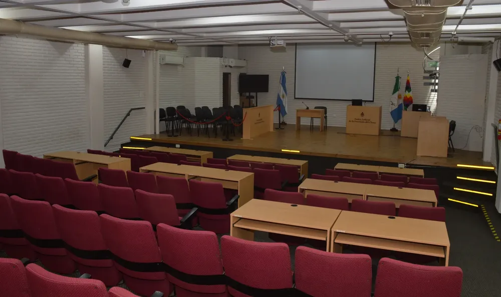 Auditorio-del-Centro-de-Estudios-Judiciales-25-10-28-01