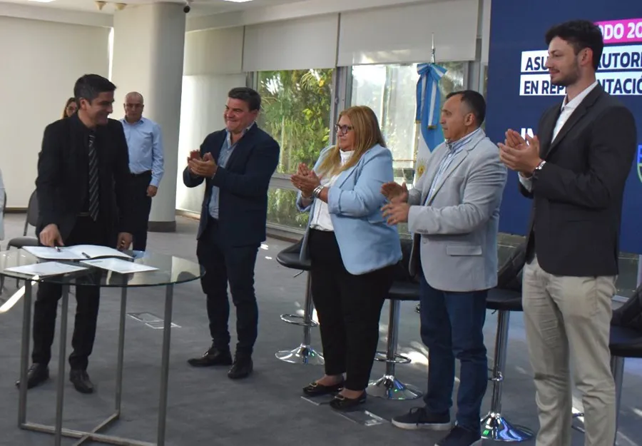 Asuncion-de-autoridades-electas-Insssep-26-01-05-02