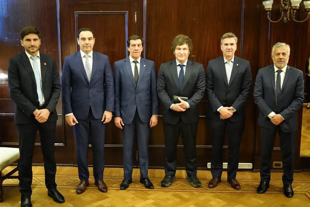 Leandro-Zdero-Javier-Milei-Gobernadores-24-11-08-02