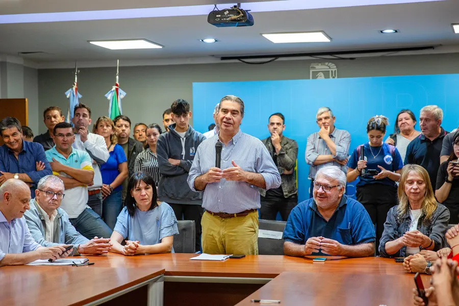 PJ-Asuncion-de-Jorge-Capitanich-en-la-conduccion-25-11-18-01