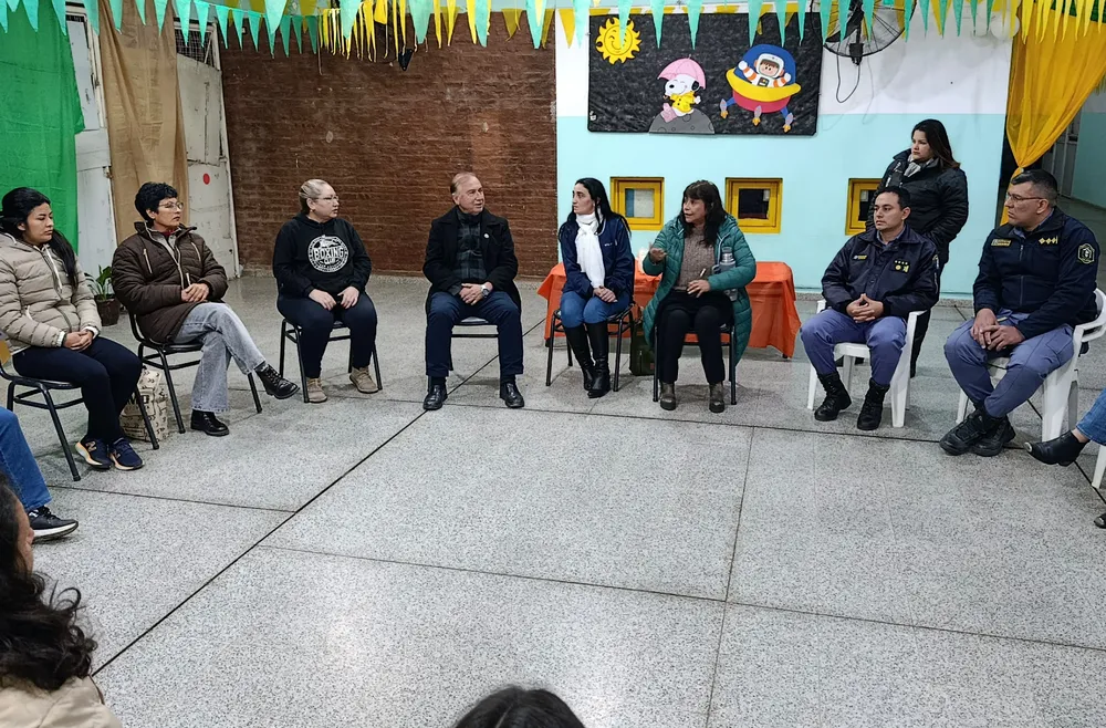 Ley-de-Reiterancia-Vecinos-del-barrio-Don-Santiago-26-08-21-04