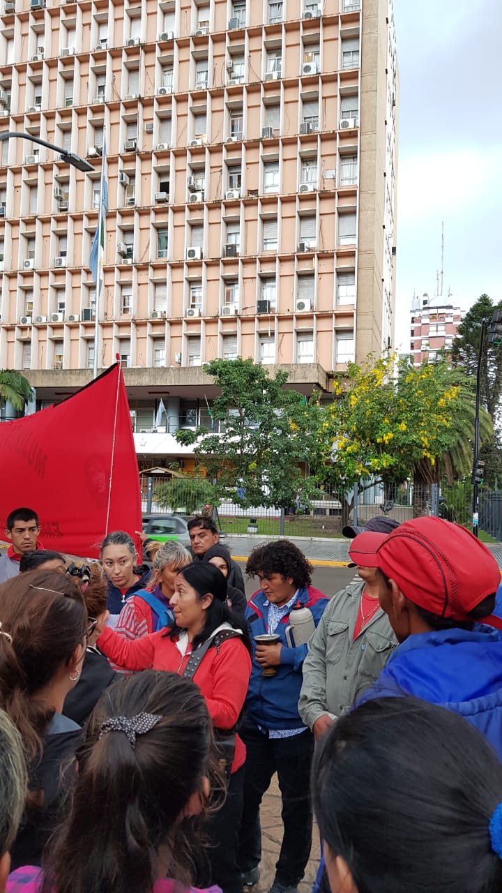 mujeres-al-frente-del-movimiento-unidos-emerenciano