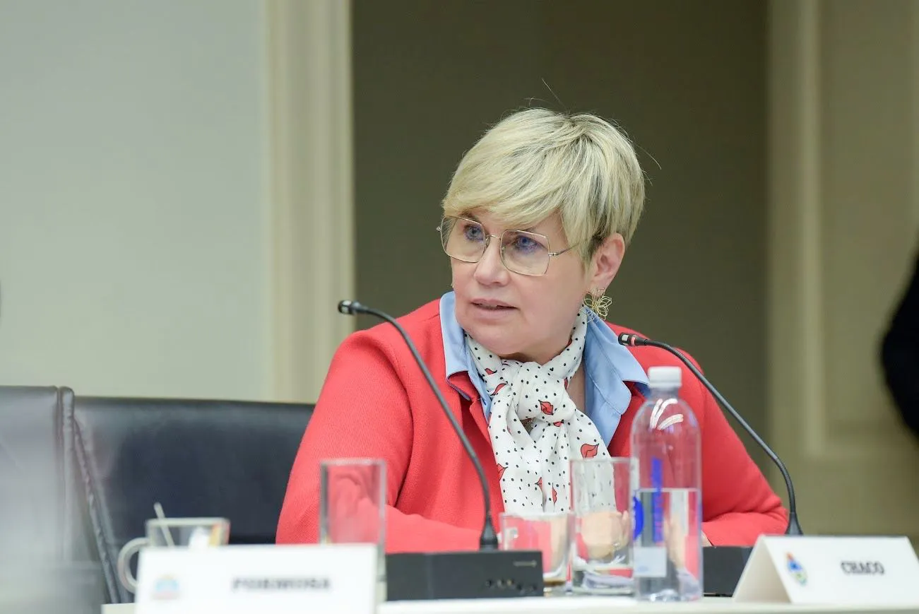 Sofia-Naidenoff-24-07-03-01