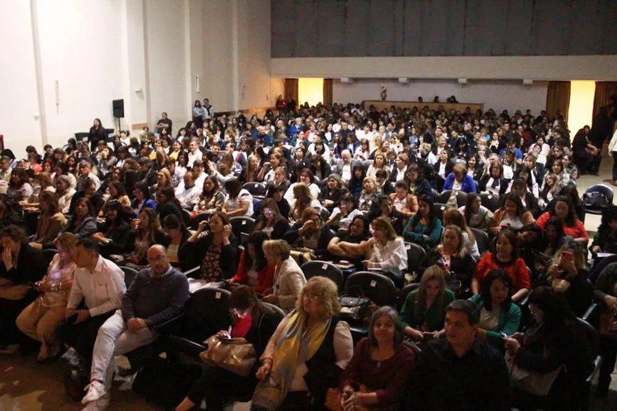 Encuentro-Provincial-de-Formación-para-Directores-de-Escuelas-Alfa-en-Red-25-09-30-02