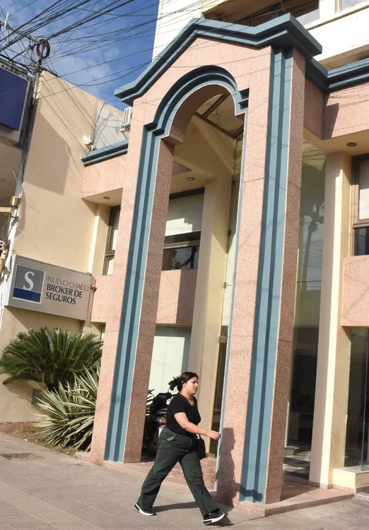 Chaco-Broker-Nuevo-Local-24-06-12-03