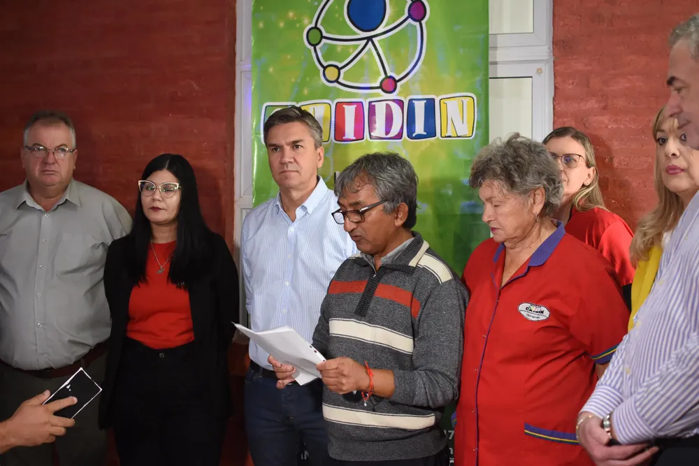 Leandro-Zdero-Castelli-24-04-12-03