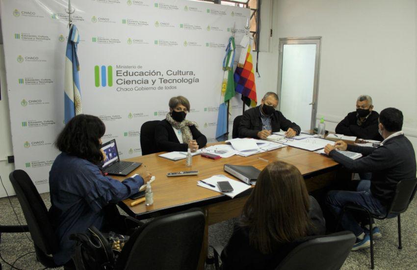 autoridades-del-Ministerio-de-Educacion-del-Chaco