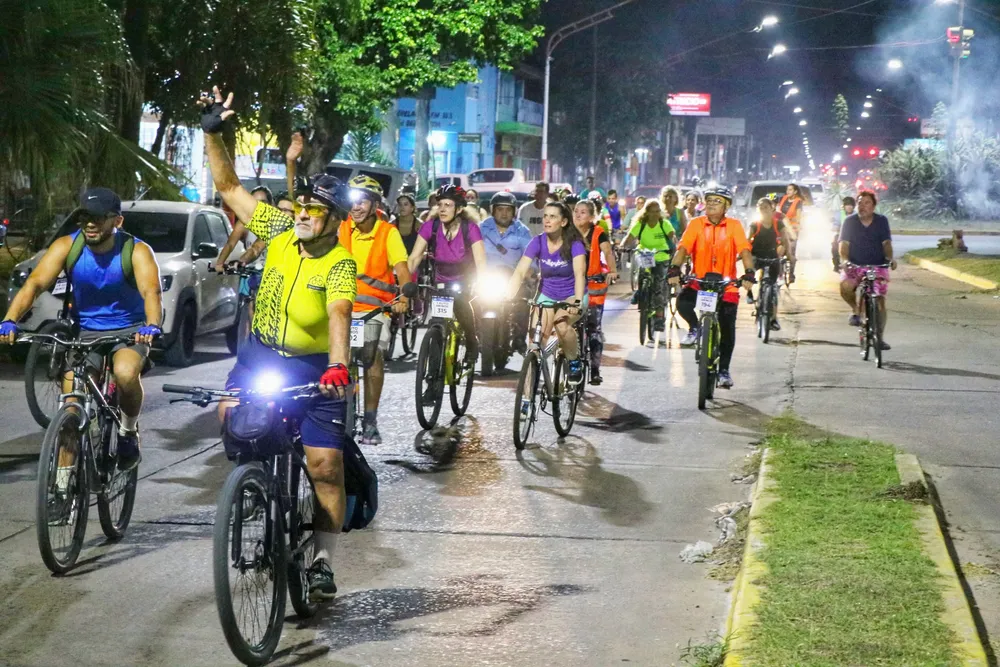 Subite-a-la-bici-24-11-06-01