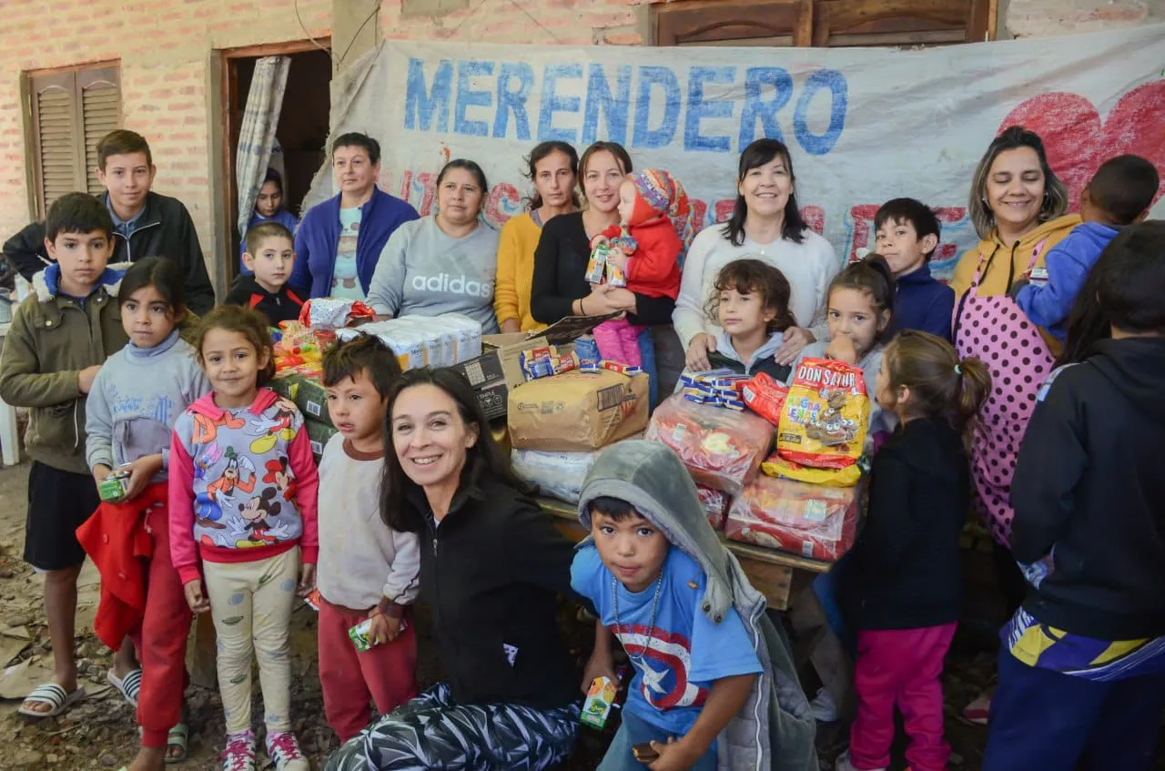 Elida-Cuesta-Ollita-Solidaria-23-05-15-01
