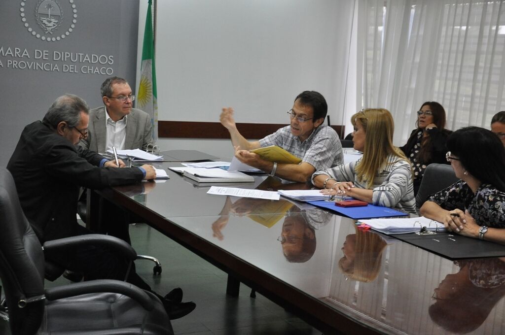 Comision-de-Hacienda-19-04-22-02
