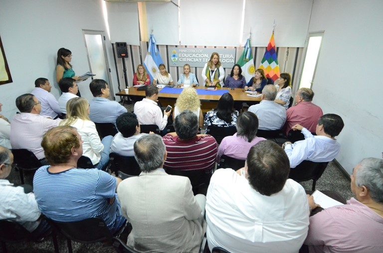 Educacion-municipios-18-04-0-03