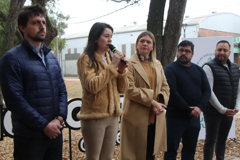 Black-Friday-24-07-31-03