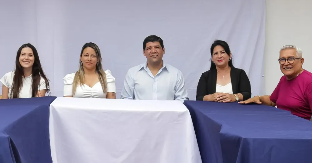 dialogo-mesa-25-01-30-01