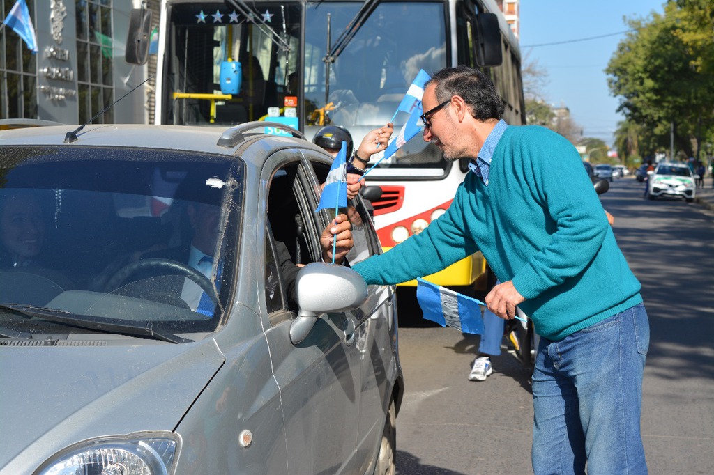 Barrios-de-Pie-No-al-FMI-18-06-20-01
