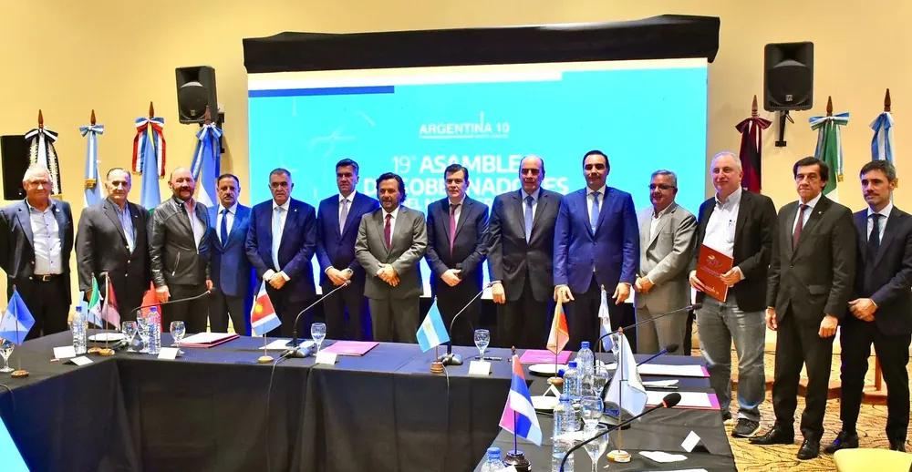 Encuentro-de-gobernadores-del-Norte-Grande-24-03-27-01