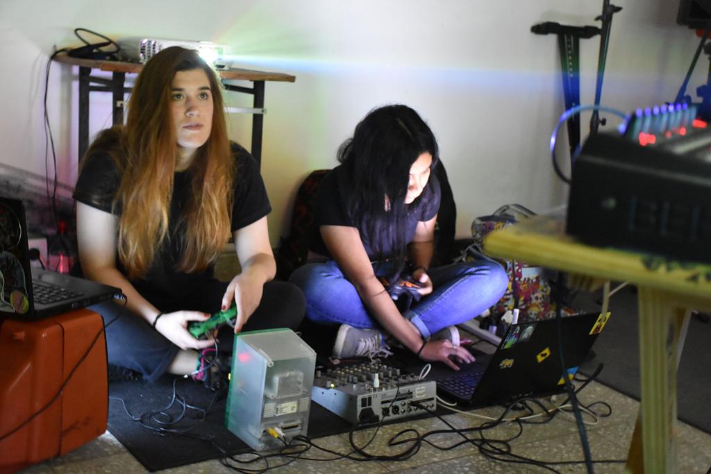 Terraza-Sampler-Carpinchas-01