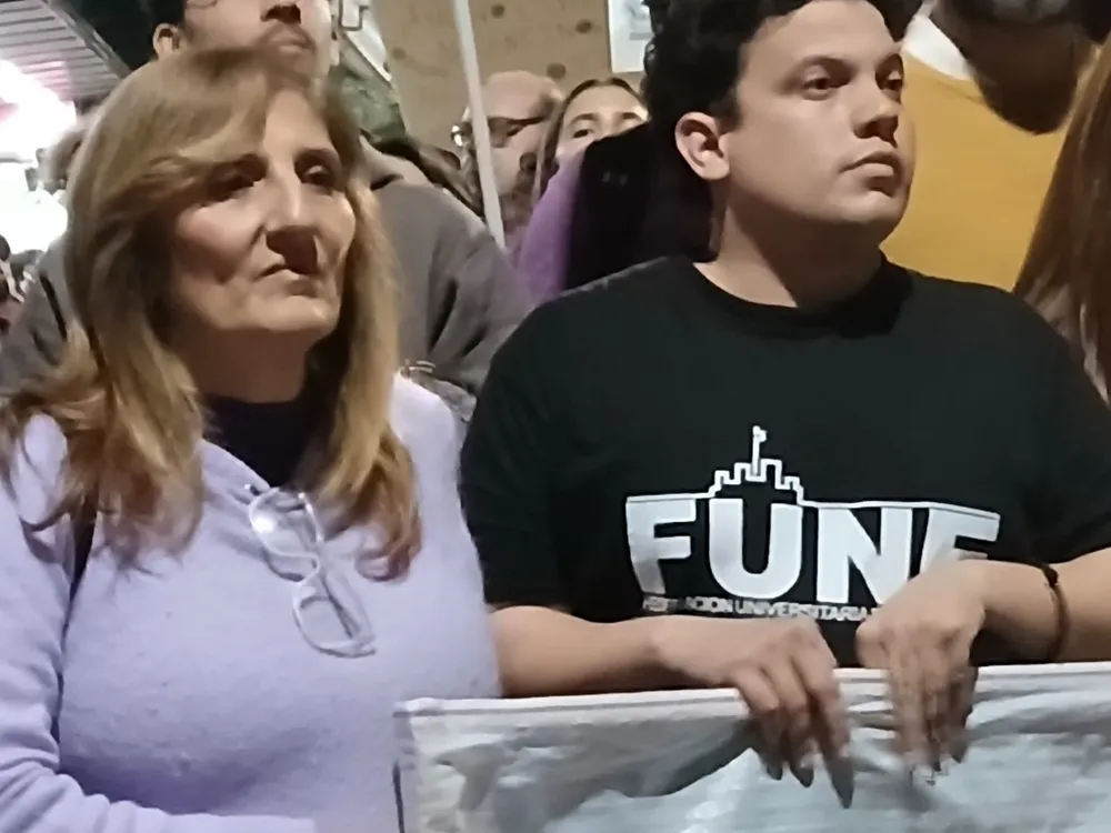 Marcha-Universitaria-26-05-12-06