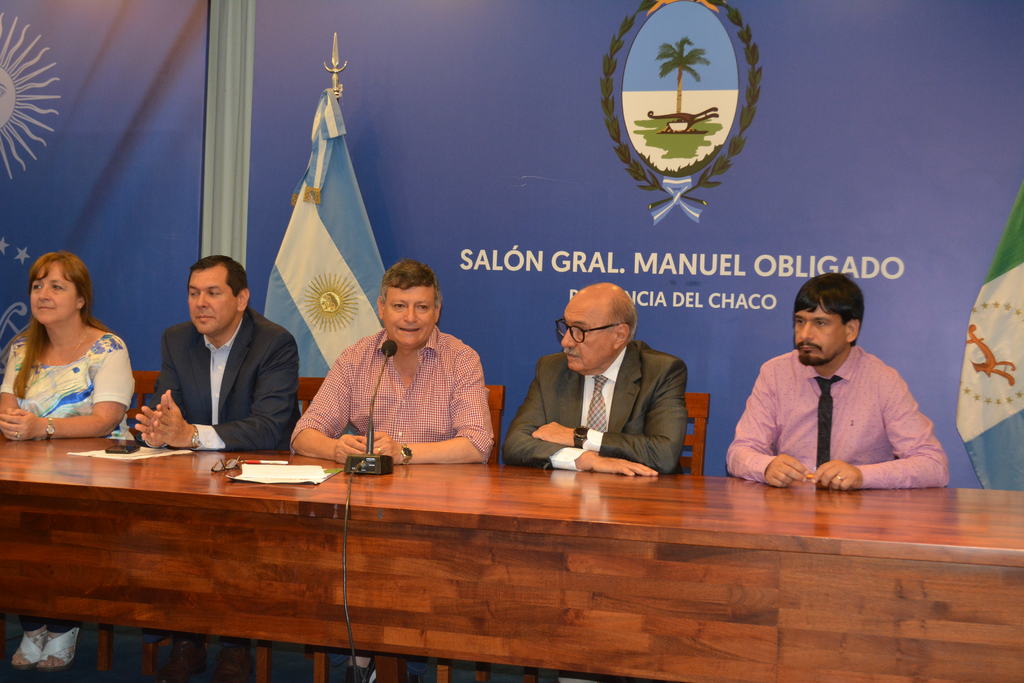 Entrega- de tarjetas-recargables-18-12-09-02