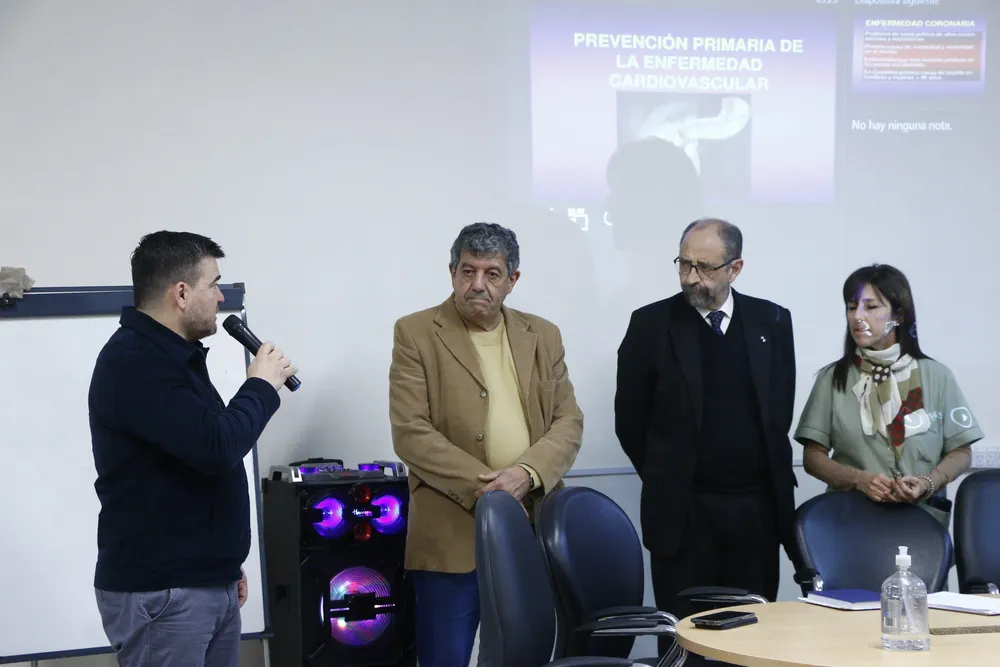 Jornada-Sobre-Factor-de-Riesgo-Cardiovascular-24-07-11-01